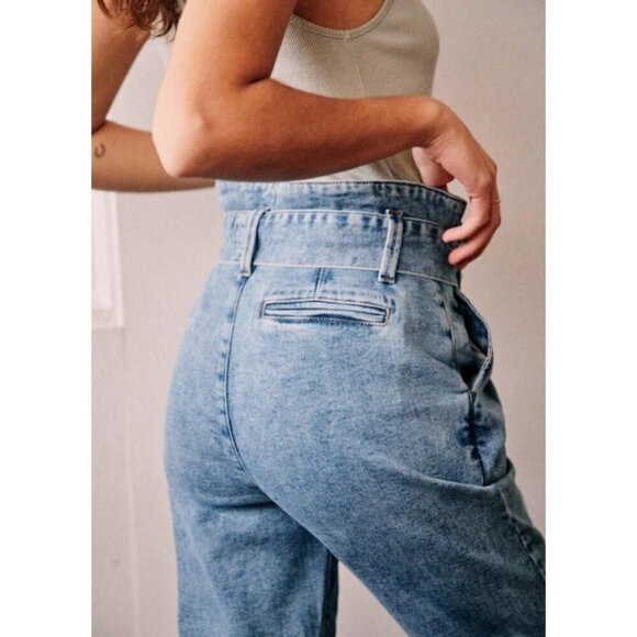 💕SEZANE💕 Austin Belted Paperbag Denim Trousers ~ Bleached Blue FR 36 NWOT - Picture 3 of 16